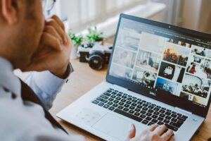 Best Dell Laptop for Students - 2020 Dell Inspiron 15
