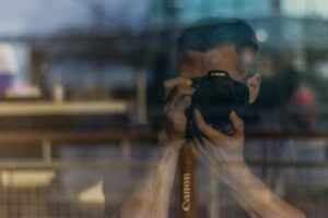 What is full Frame Camera - Canon EOS 5D Mark IV Full Frame Digital SLR Camera