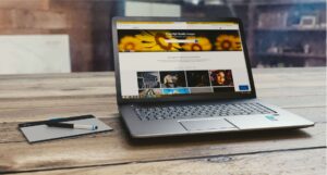 Best Touchscreen Laptop Under 1000 - HP Pavilion x360