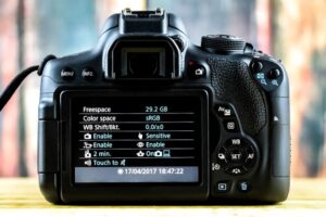 histogram on canon t6 1300D - check for rgb histogram balance