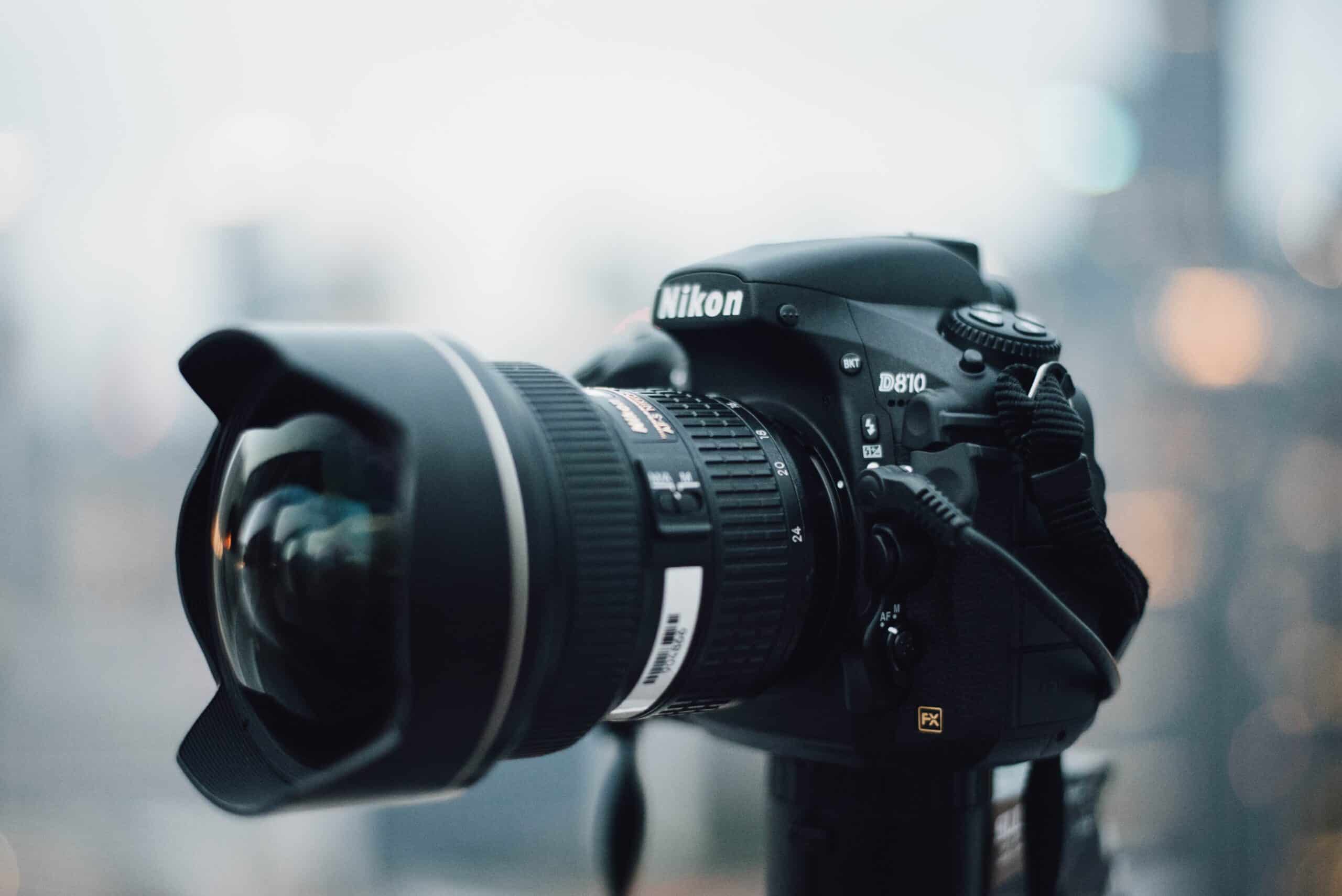 What Does [R 04] on Nikon D3400 Display Mean