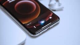 How to Activate Siri on iPhone XR