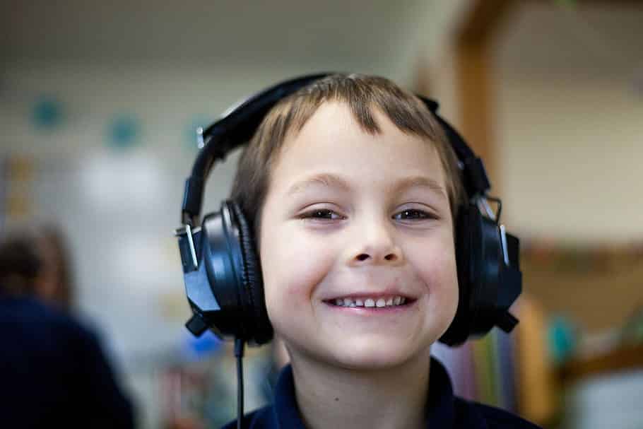 Best Headphones for Kindergarten Classroom