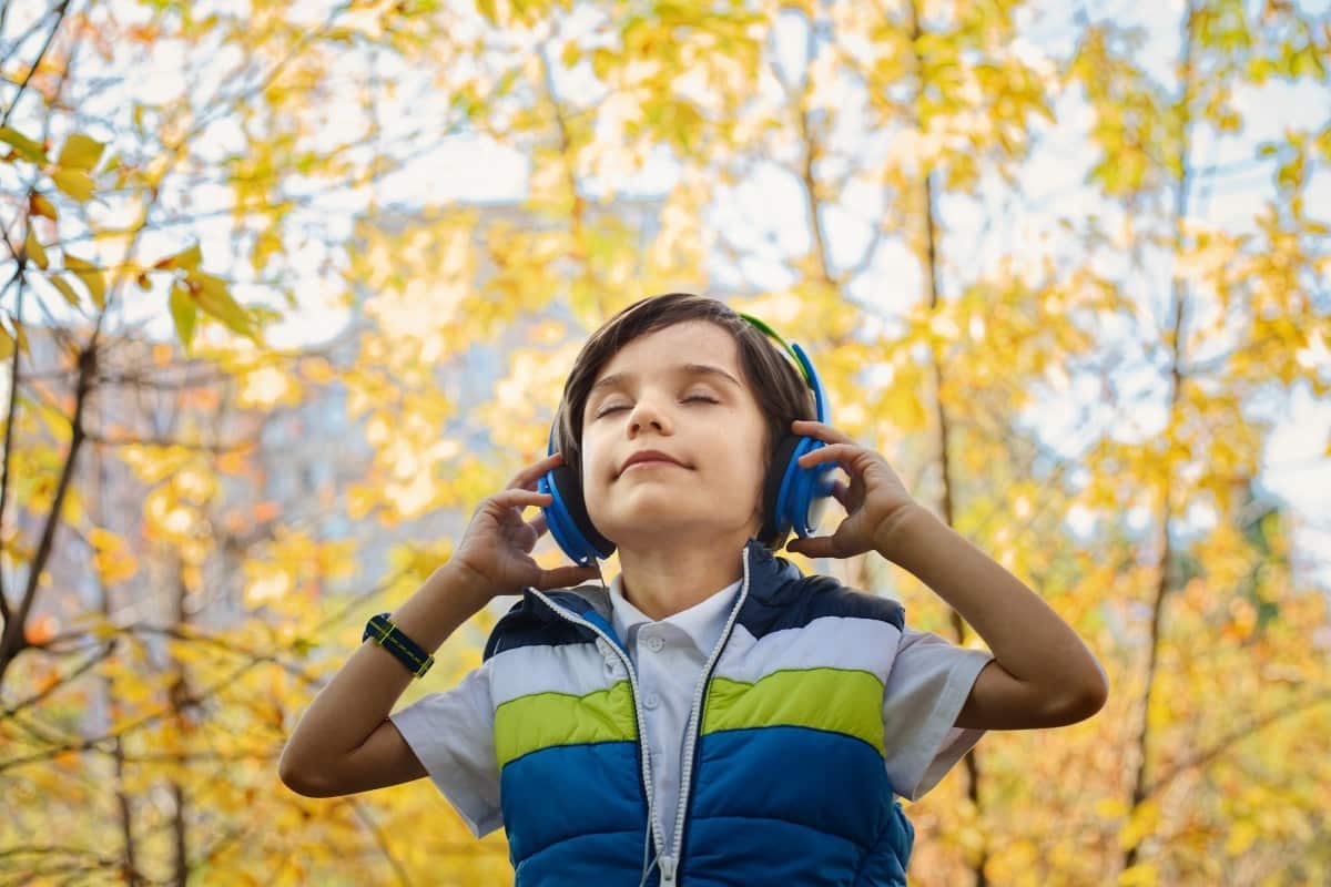 Best Headphones for Elementary Students