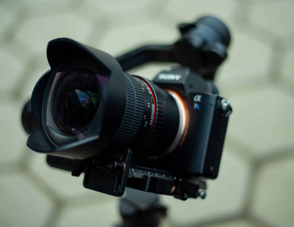 What is full frame camera What is full Frame Camera - Sony α7R IV Full-frame Mirrorless Camera