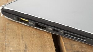 How do I connect my Lenovo laptop to a monitor using HDMI - HDMI port