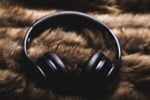 Best Bluetooth Headsets for Kids – Riwbox CT-7S Bluetooth Headphones