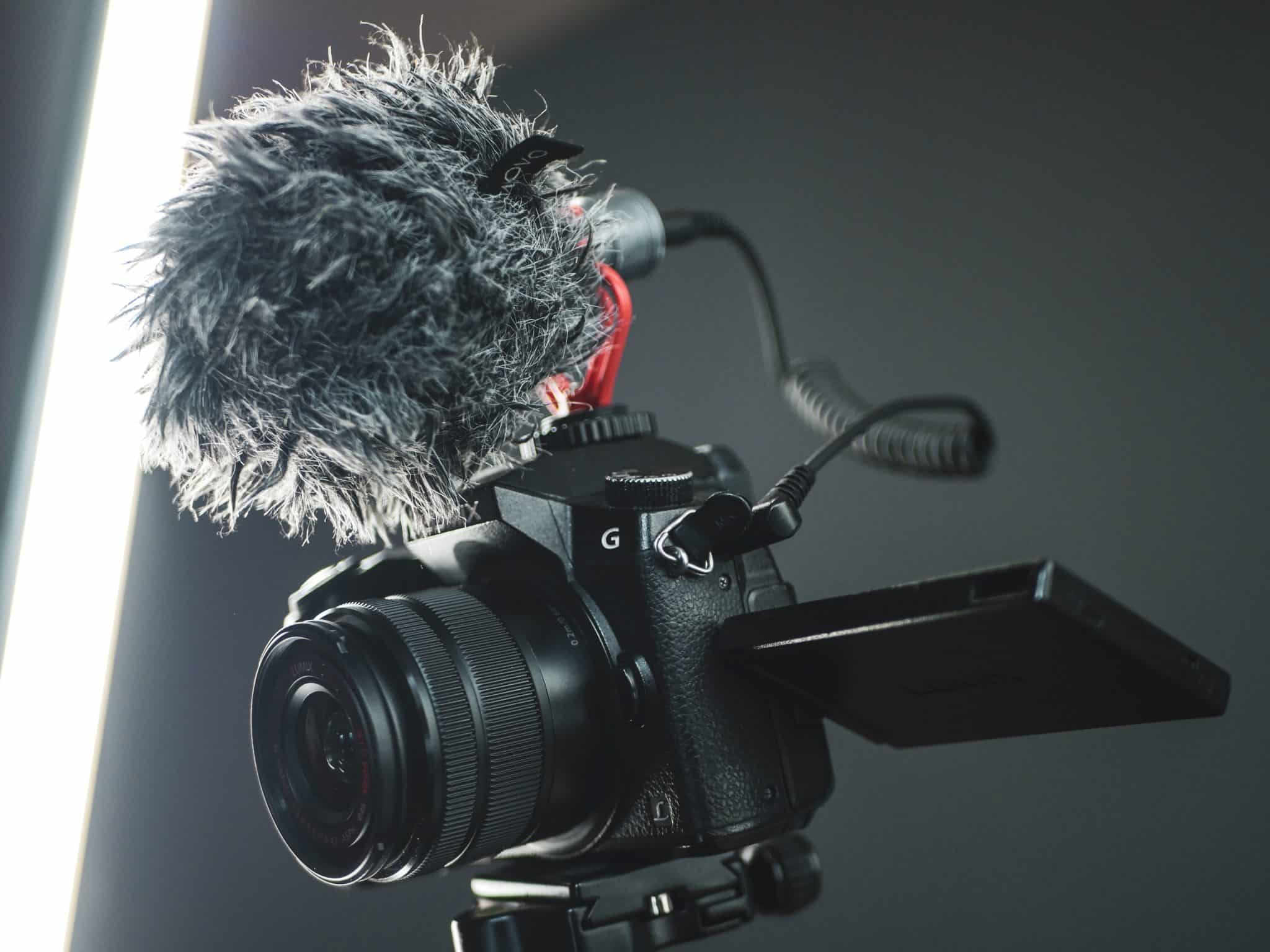 Choosing the Right Microphone for Your Canon Camera - TechnoWifi