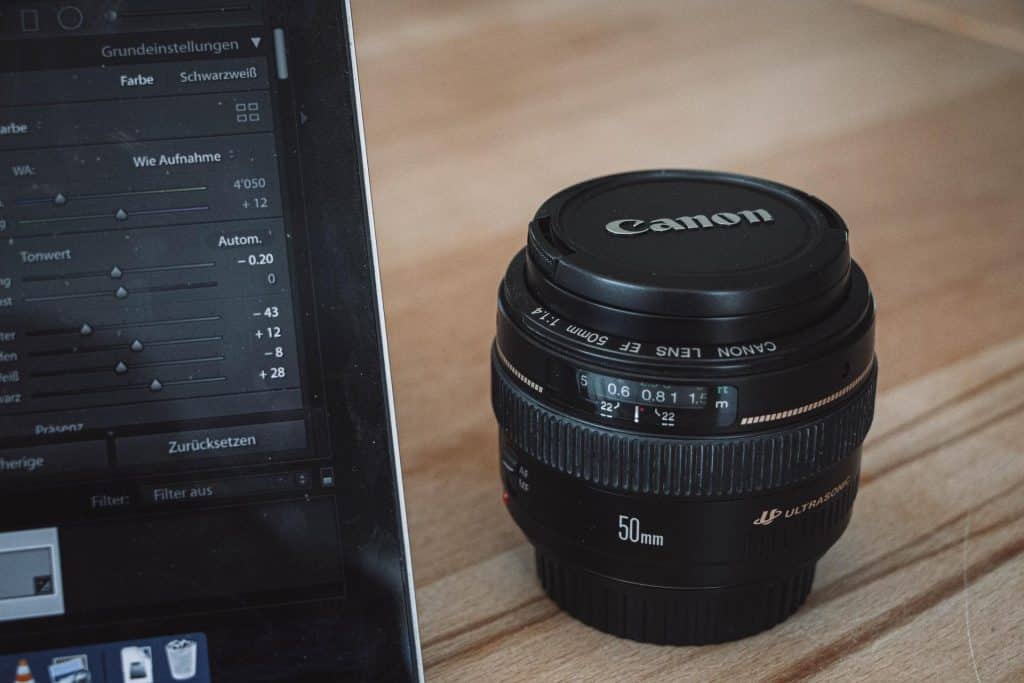 Equipment to Use for Wedding Photography - Compatible Lenses