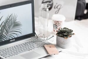 Best laptops for college students under $500 - ASUS VivoBook 15 Laptop