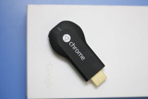 Connect Chromebook to TV wirelessly How to cast Chromebook to TV without Chromecast