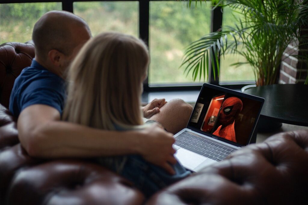 How to mirror Chromebook to Roku