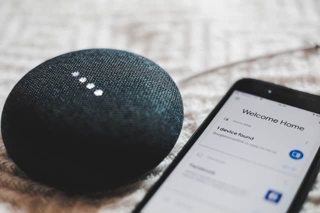 Alexa vs Google Assistant