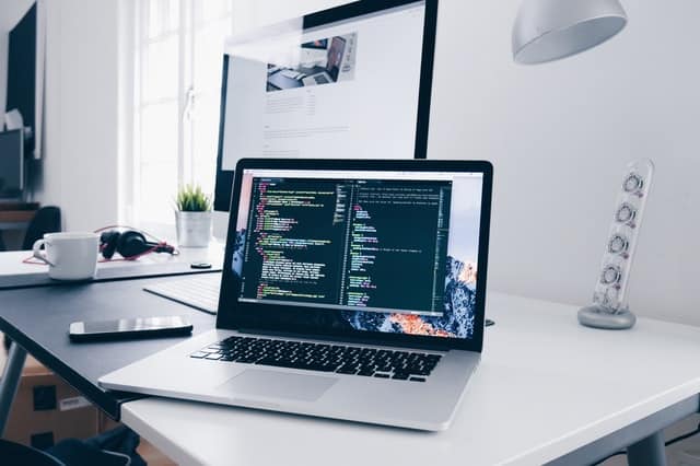 What is the difference between a Notebook and a Chromebook