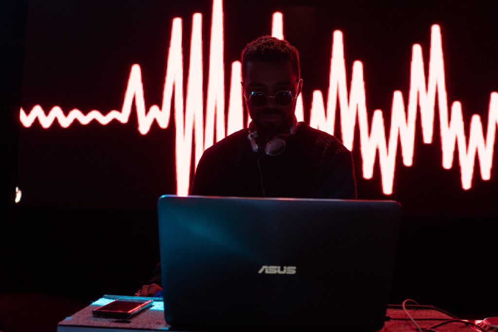 Best Laptop for Music Production Best Laptop for Music Production - ASUS VivoBook F512