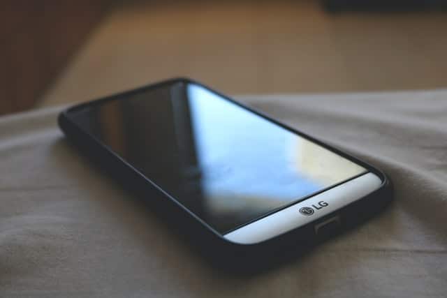 How to block a number on Android