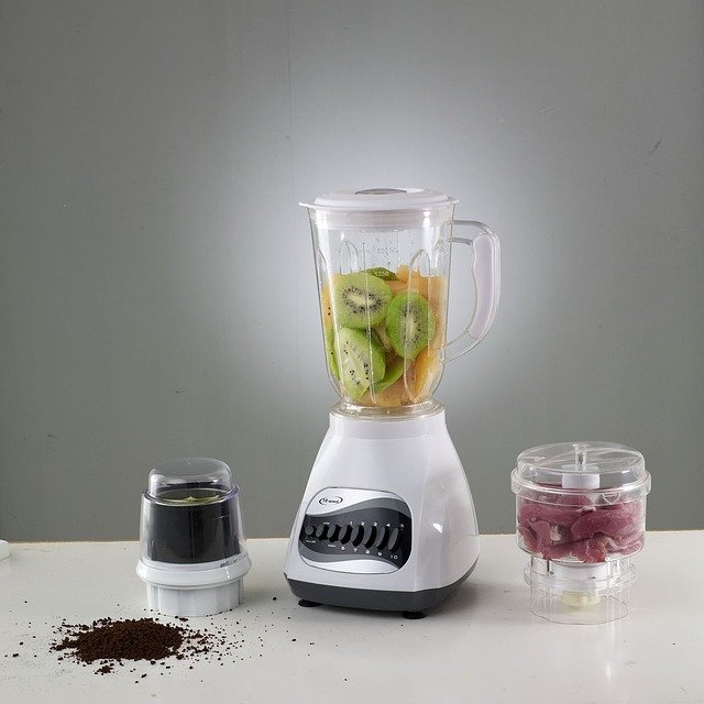 Food Processor vs Blender - Find the Differences