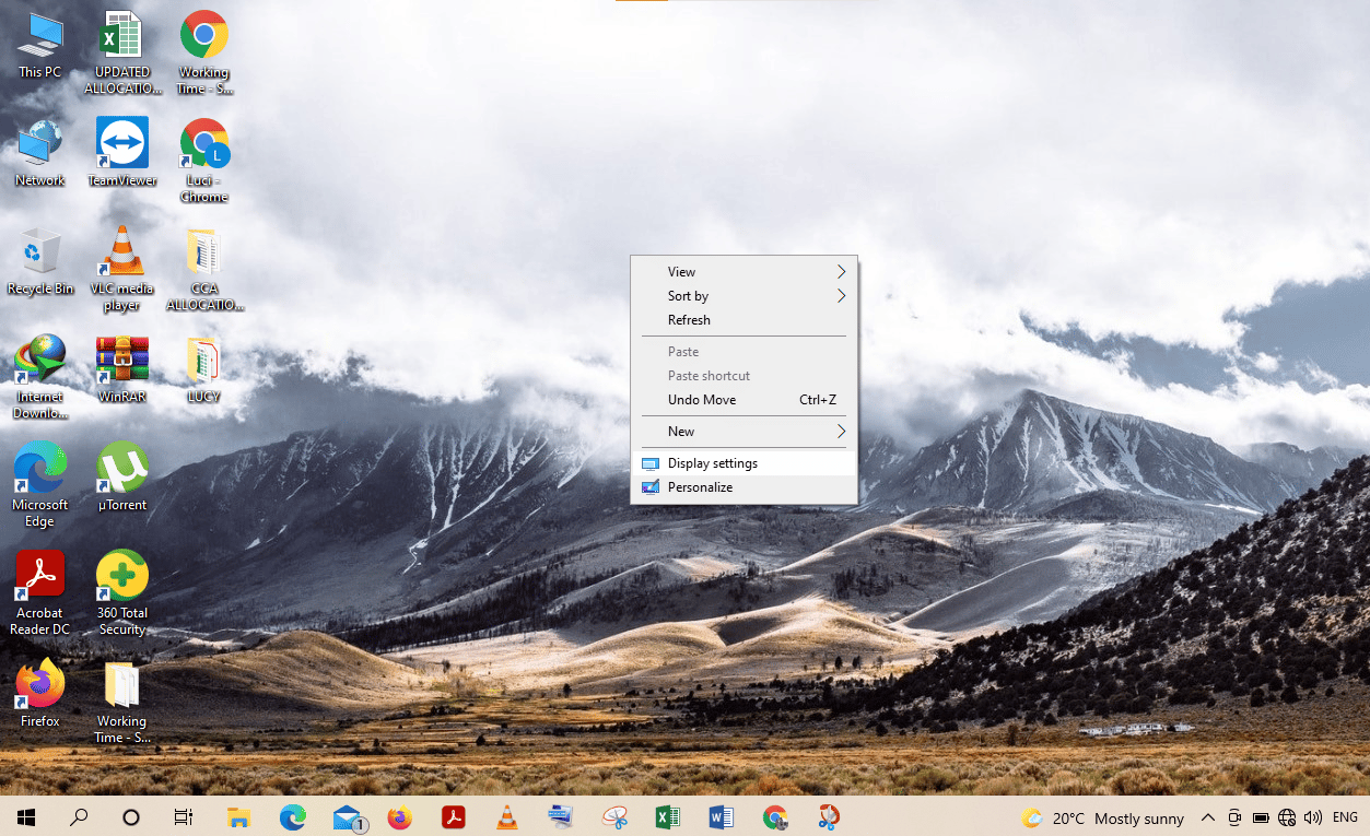 How to Connect Two Monitors to a Laptop HDMI