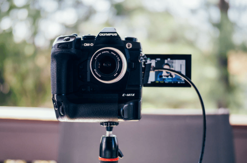 How to Use DSLR as Webcam