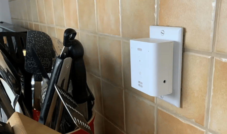 Echo Flex Plug-in Mini Smart Speaker with Alexa