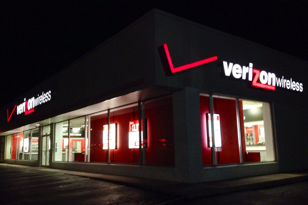 Verizon vs ATT Verizon vs ATT