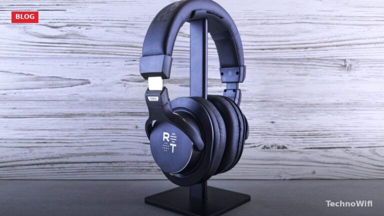 How Noise Cancelling Headphones Work (Physics)
