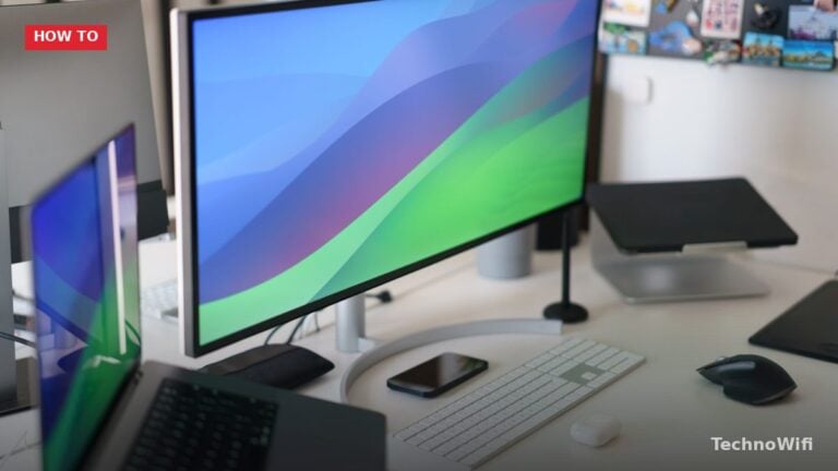 How to Rotate Screen on Chromebook (2026)