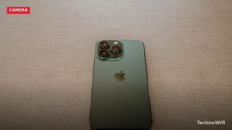 iPhone vs DSLR Camera | Which One Works for Beginners?