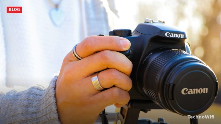 Mirrorless vs Full Frame Cameras Compared